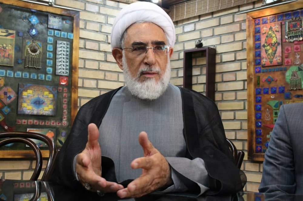 منتجب نیا: شوروی در تاریخ شاید بیشتر از آمریکا و غرب به ایران ستم کرده باشد منتجب نیا: شوروی در تاریخ شاید بیشتر از آمریکا و غرب به ایران ستم کرده باشد