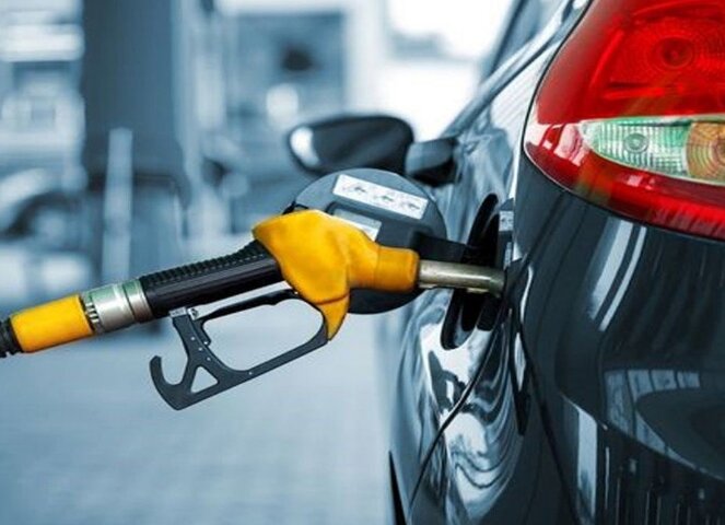 ببینید | کدام خودروهای وارداتی سهمیه بنزین میگیرند؟ ببینید | کدام خودروهای وارداتی سهمیه بنزین میگیرند؟